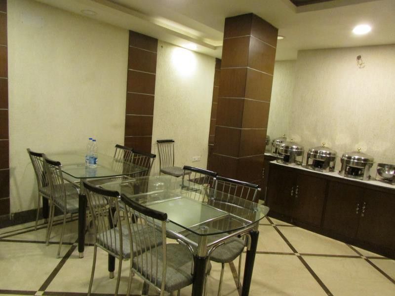 Hotel Emerald Kolkata Ngoại thất bức ảnh