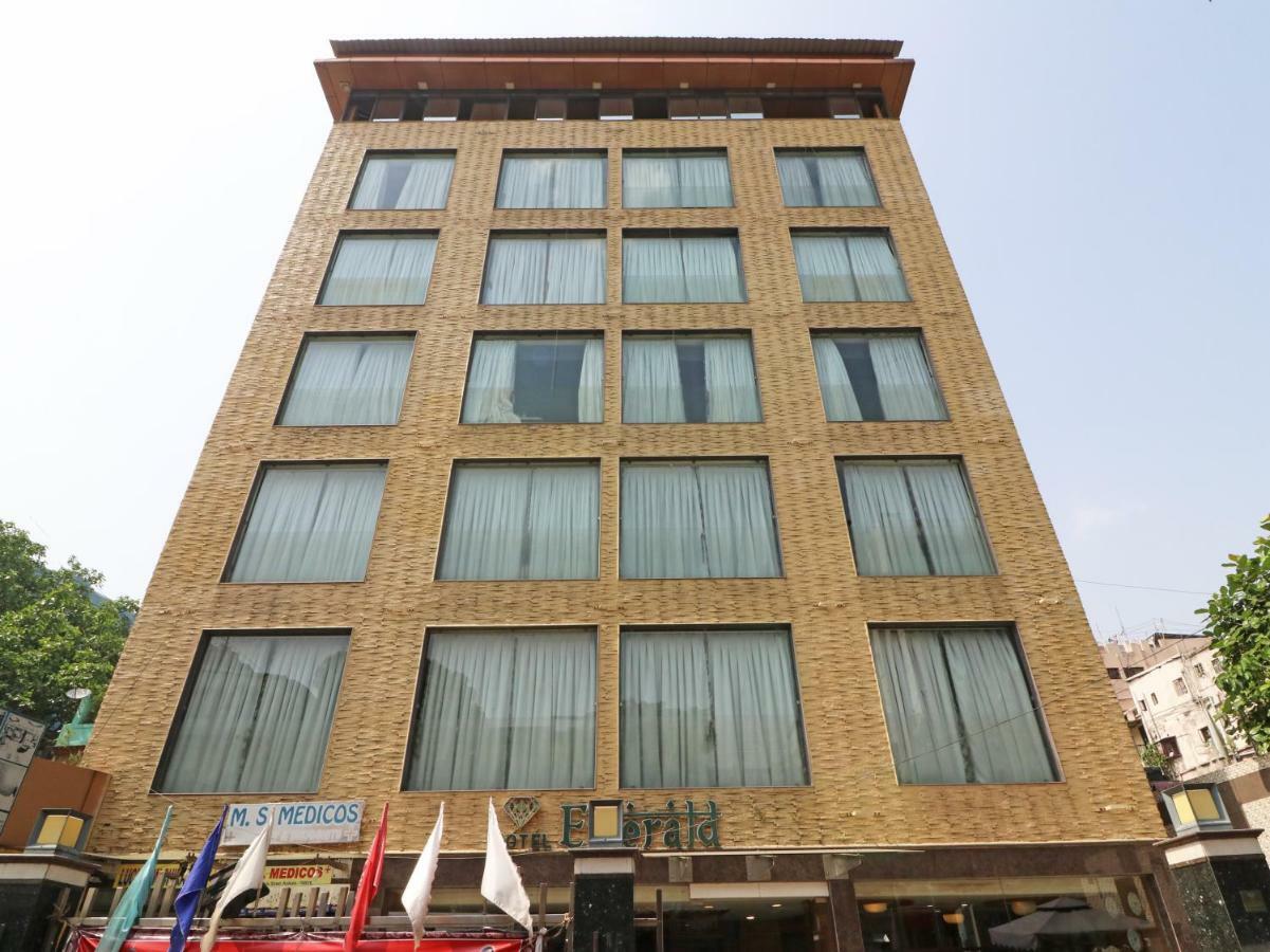 Hotel Emerald Kolkata Ngoại thất bức ảnh