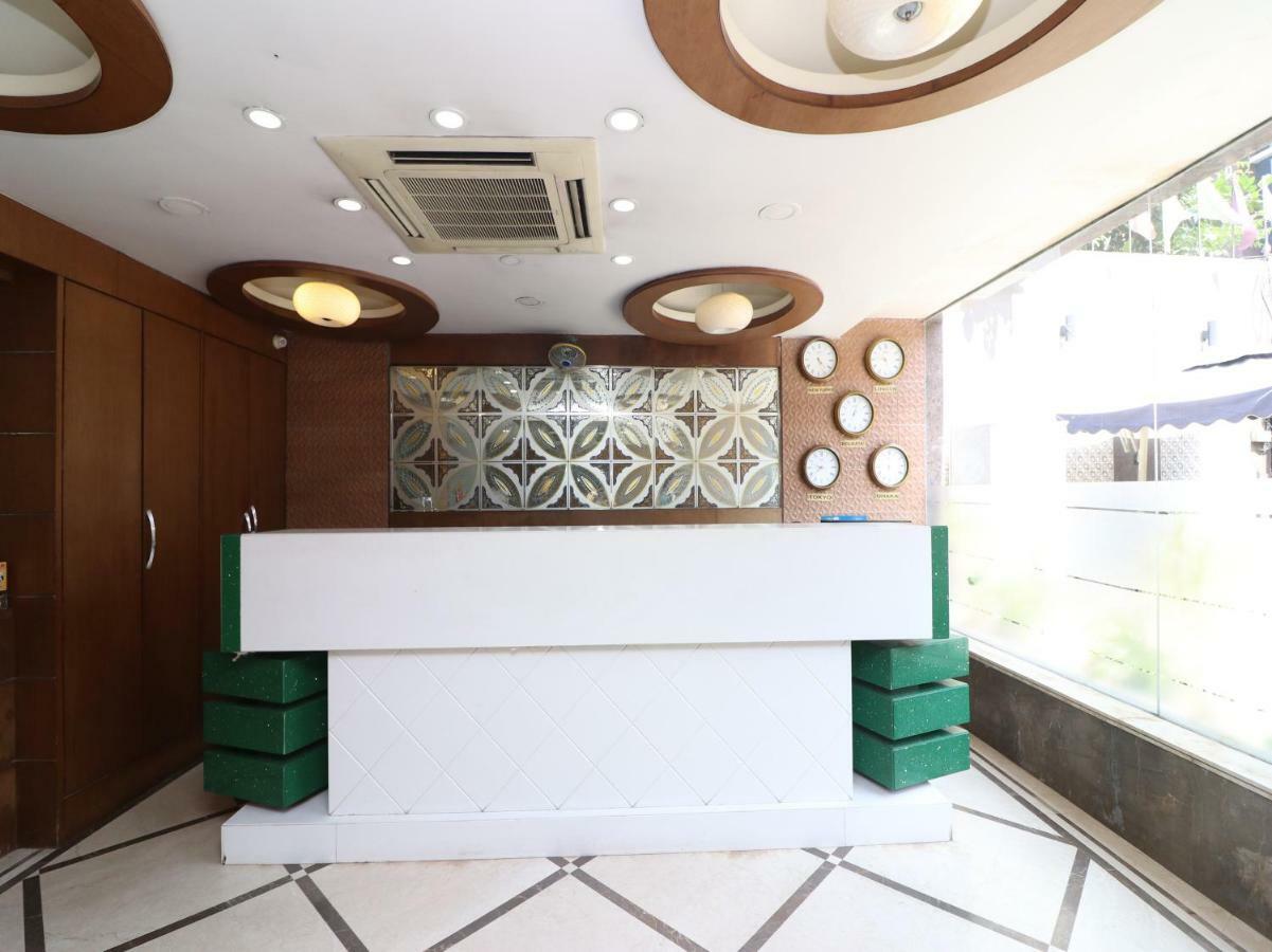 Hotel Emerald Kolkata Ngoại thất bức ảnh