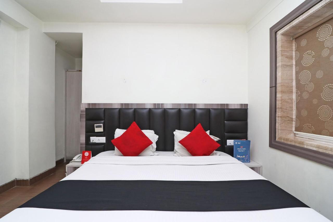 Hotel Emerald Kolkata Ngoại thất bức ảnh