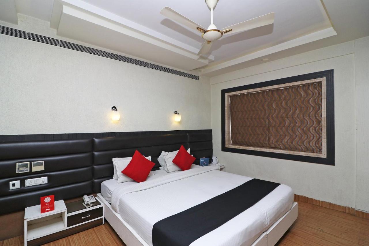 Hotel Emerald Kolkata Ngoại thất bức ảnh